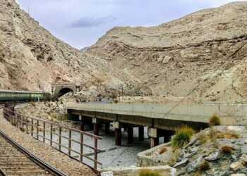 A train entering the tunnel at Bolan, Balochistan.