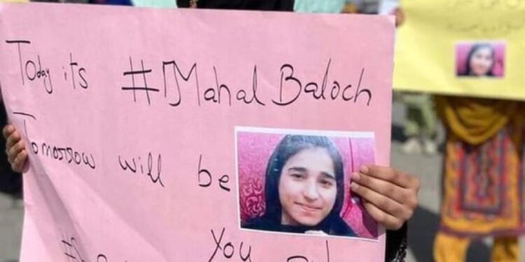 #MahalBaloch,like many other Baloch people,has been abducted by Pakistani forces.