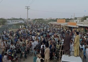 Balochistan: ‘Haq Do Tehreek’ holds motorcycle rally in Gwadar, demands end to enforced disappearance