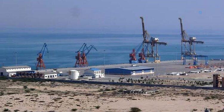 Satellite imagery of border crossing in Mand-Pishin on the Pakistan-Iran border and the Kurumb Bazaar.
