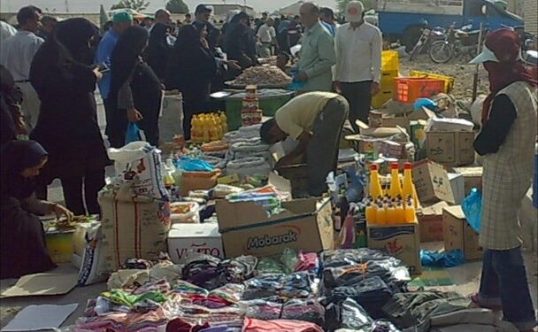 زاهدان ءِ روچ ءِ بازاراں انگت ءَ گْوستگیں بازیں سالاں چہ جوانیں بنیاتی ڈھانچہ ءِ کمی اِنت۔