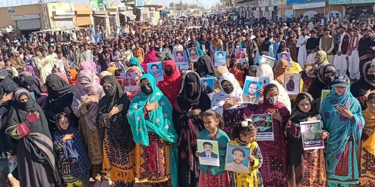 The Karachi Police and law enforcement agencies (LEAs) have launched a violent crackdown